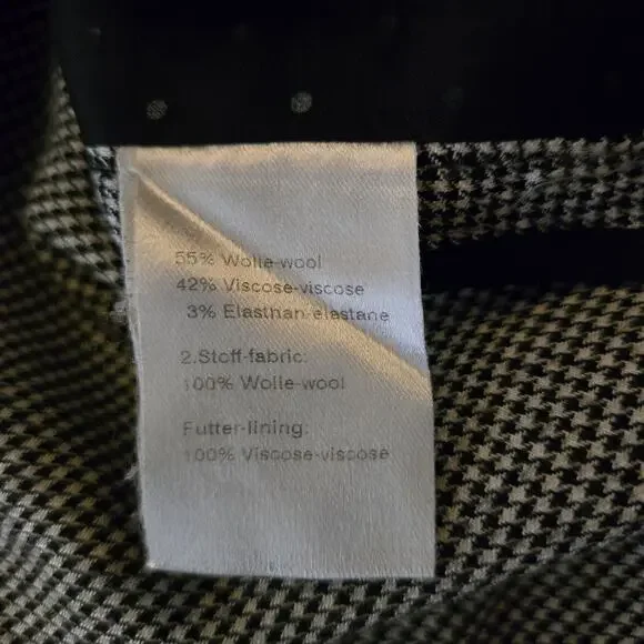 Akris Punto Wool Herringbone Plaid Blazer US 6 Black Preppy Classic Academia